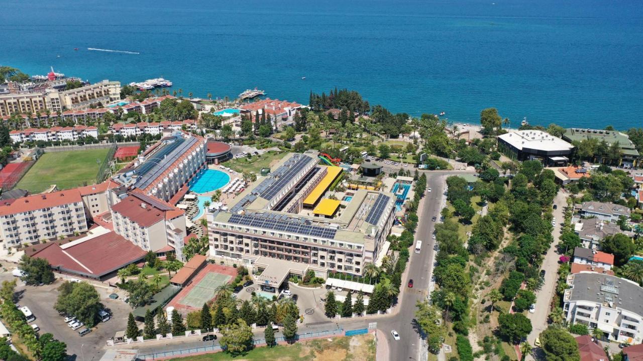 Crystal De Luxe & Resort Kemer